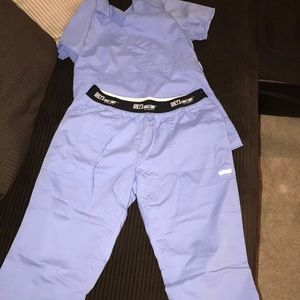 Grey’s Anatomy scrubs